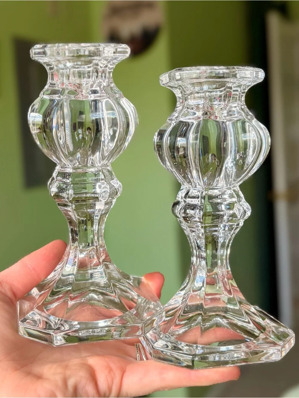 Vintage Charming Clear Glass Candlestick Holders – Elegant Pair Shiny & Bright